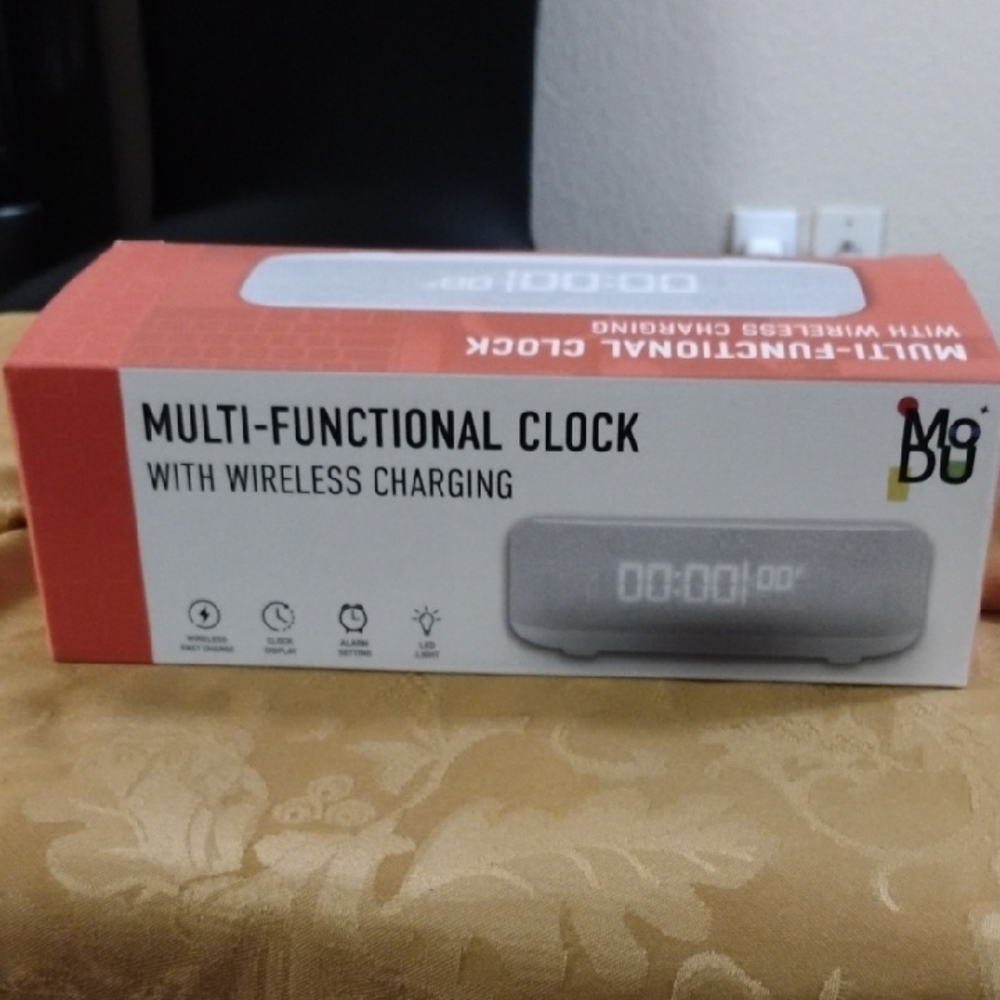 Multi-Functional Clock with Wireless Charging - Black